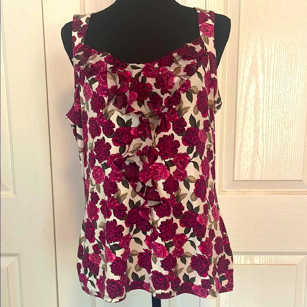 W sz L White House Black Market Floral Ruffle Front Top - Burgundy Pink & White